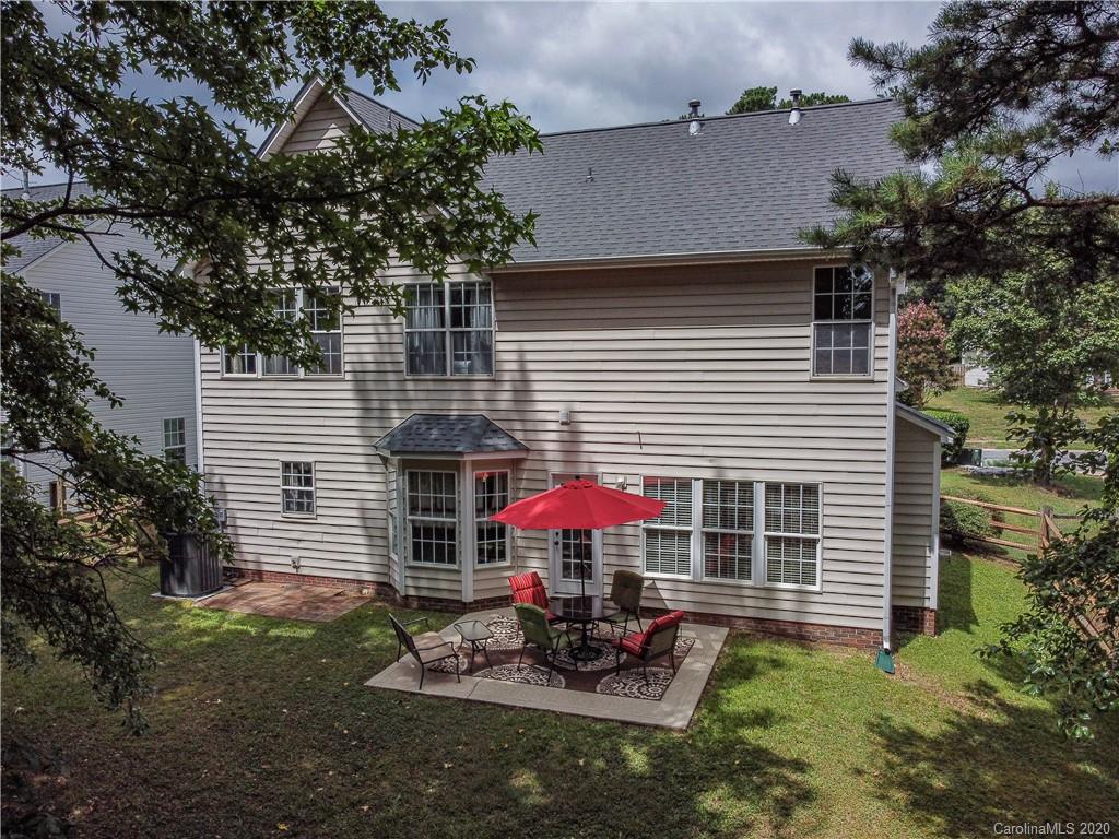 9916 Sandman Lane Charlotte NC 28216
