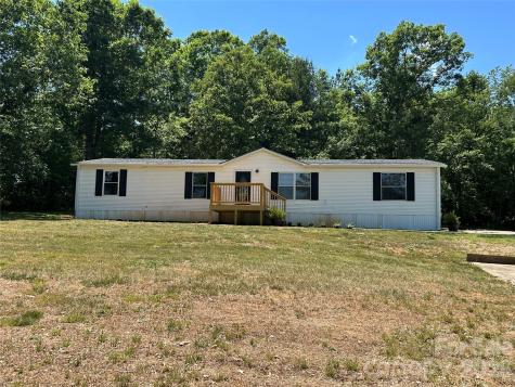 370 Walker Road Nebo NC 28761