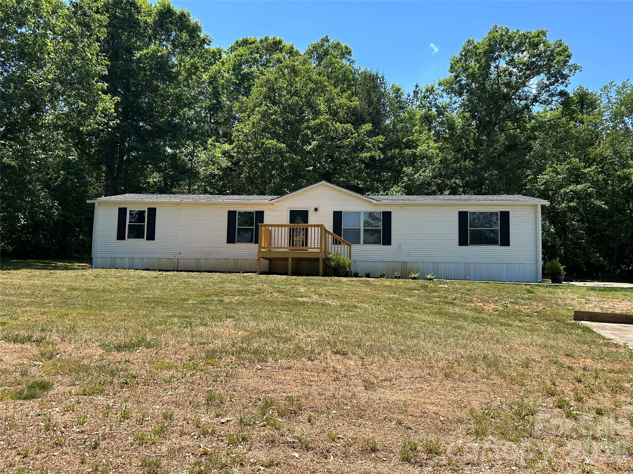 370 Walker Road Nebo NC 28761