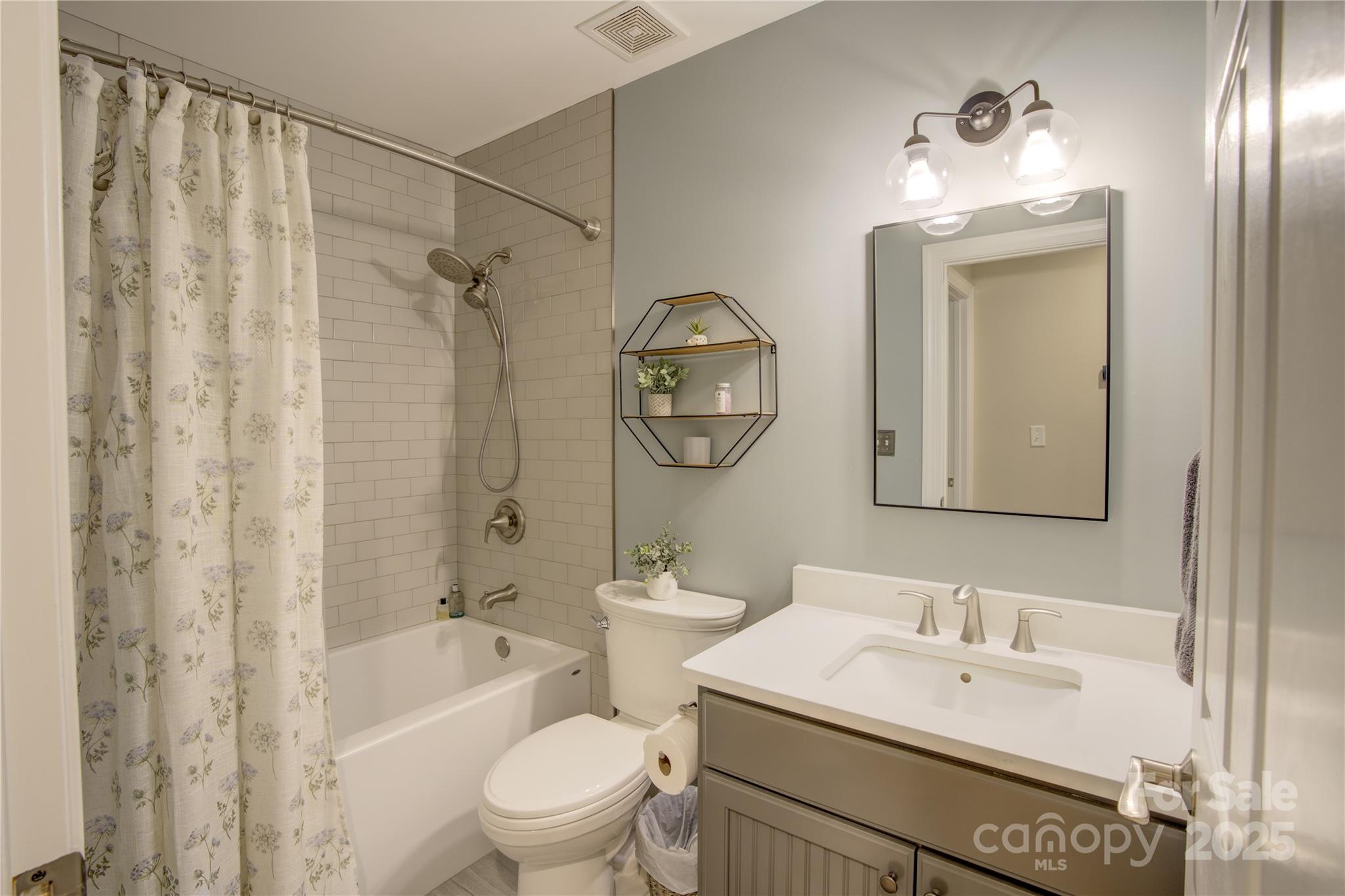 3 Chickadee Lane Fairview NC 28730