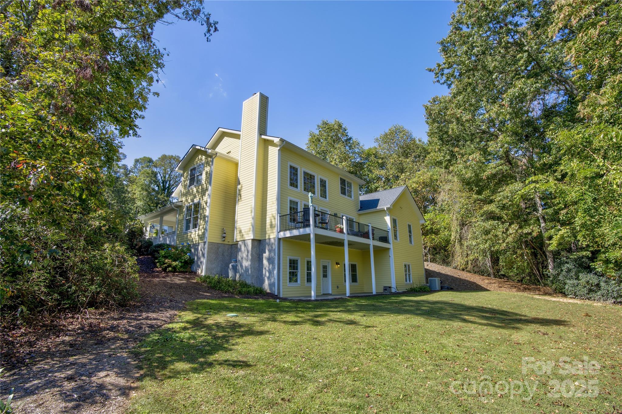 3 Chickadee Lane Fairview NC 28730