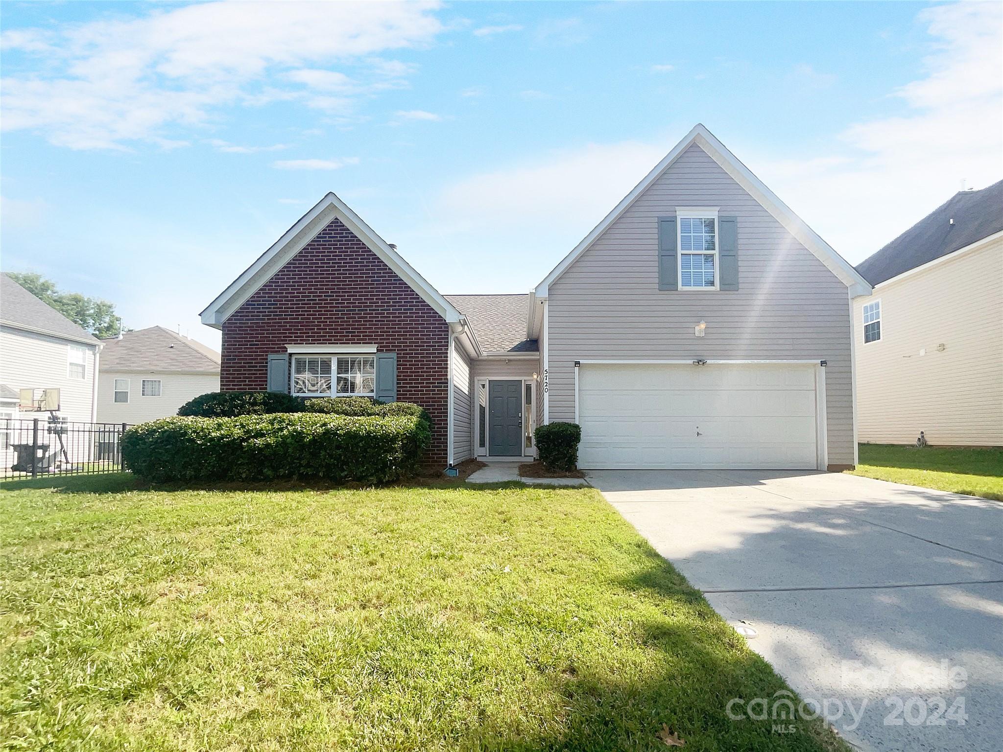 5720 Parkstone Drive Matthews NC 28104