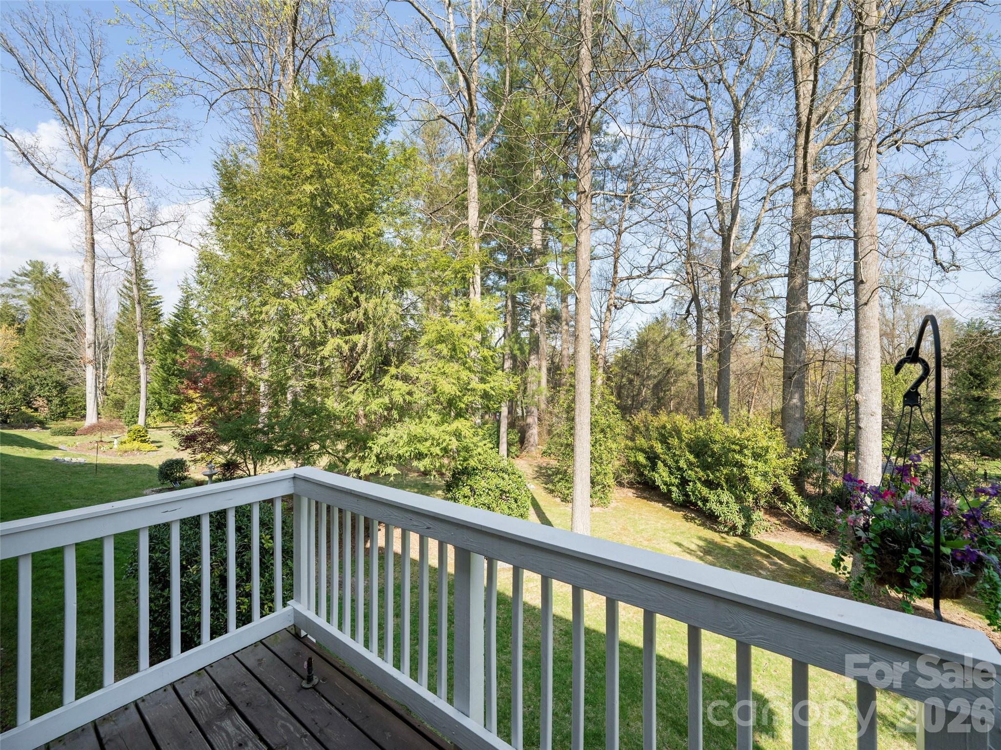 83 Towne Place Drive Hendersonville NC 28792
