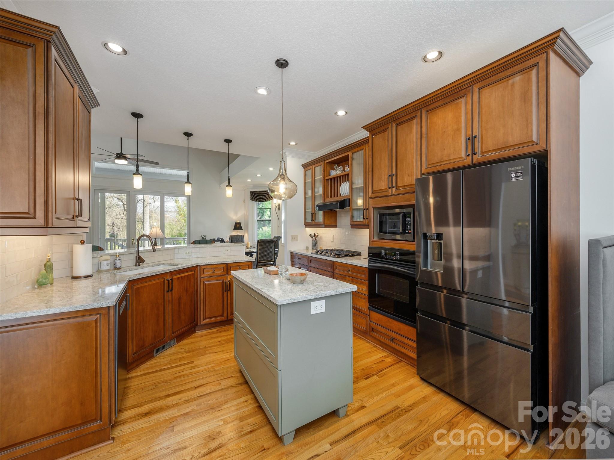 83 Towne Place Drive Hendersonville NC 28792