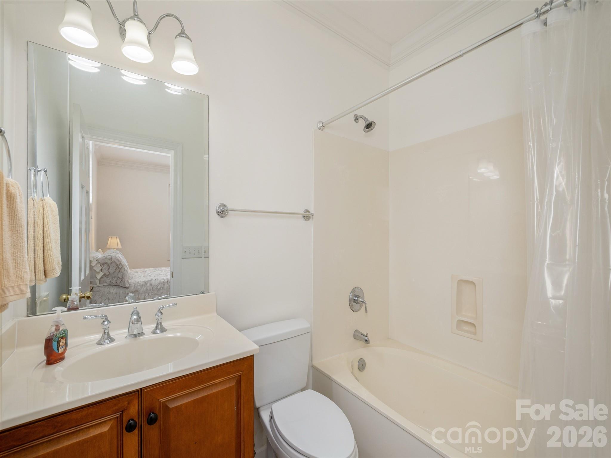 83 Towne Place Drive Hendersonville NC 28792