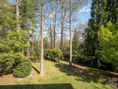 83 Towne Place Drive Hendersonville NC 28792