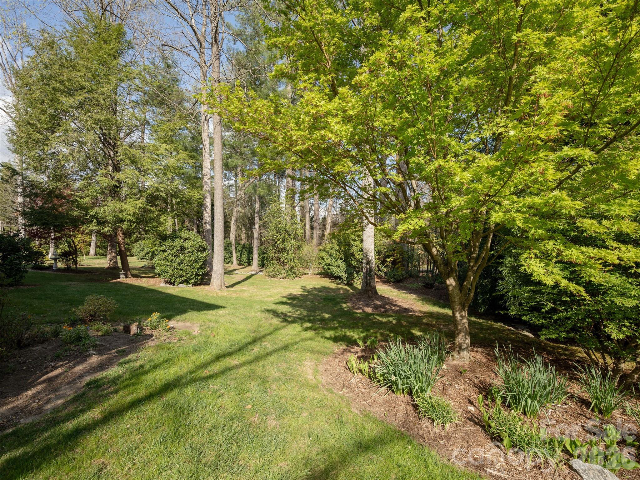 83 Towne Place Drive Hendersonville NC 28792