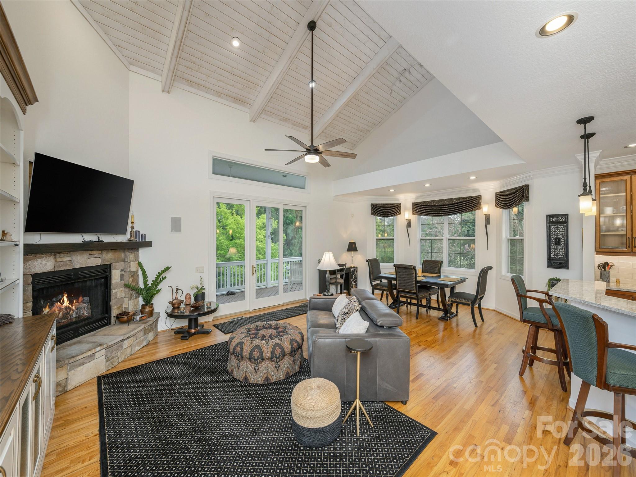 83 Towne Place Drive Hendersonville NC 28792