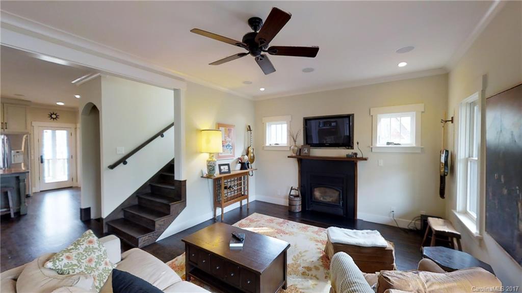 31 Buckingham Court Asheville NC 28803