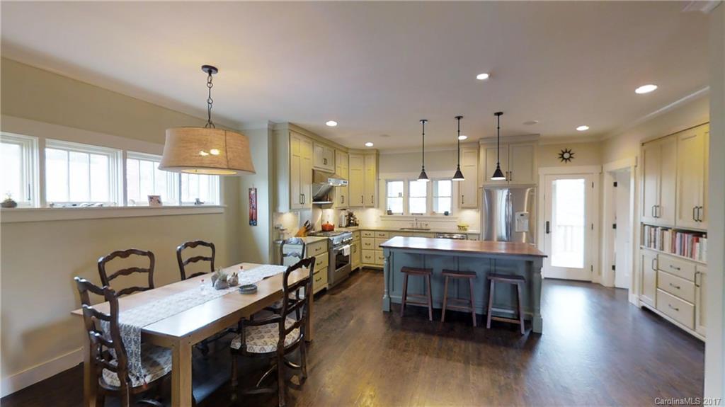 31 Buckingham Court Asheville NC 28803