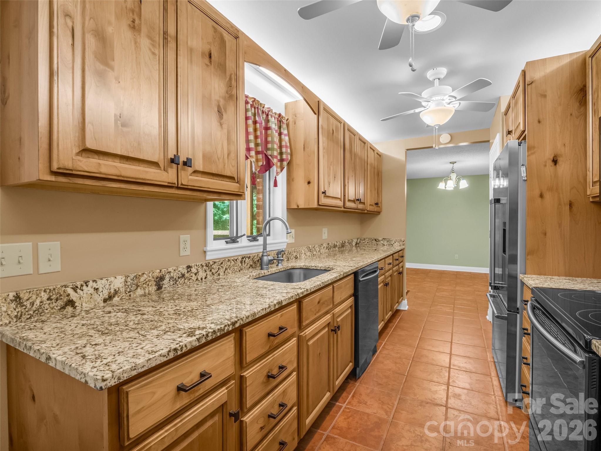 156 Deer Run Hendersonville NC 28739