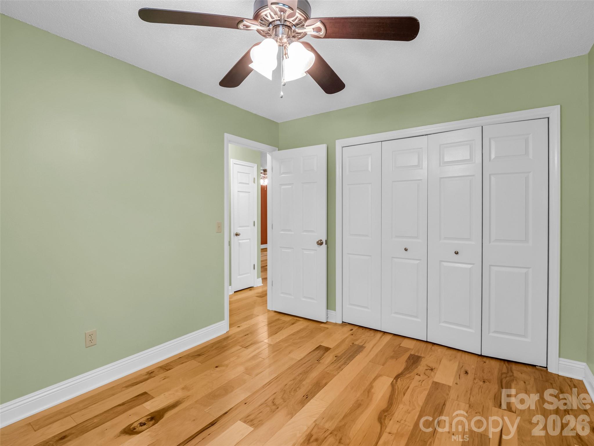 156 Deer Run Hendersonville NC 28739