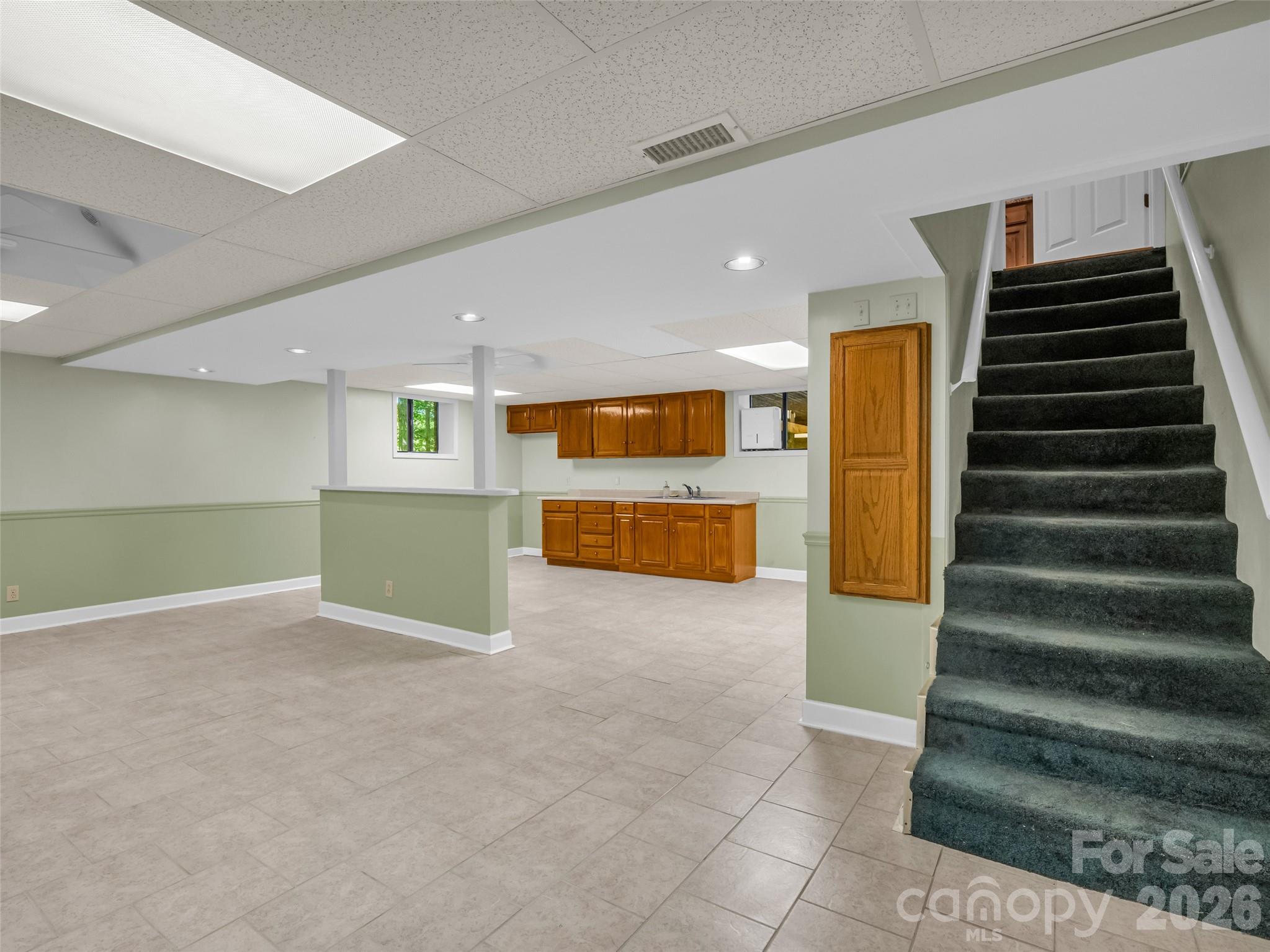 156 Deer Run Hendersonville NC 28739