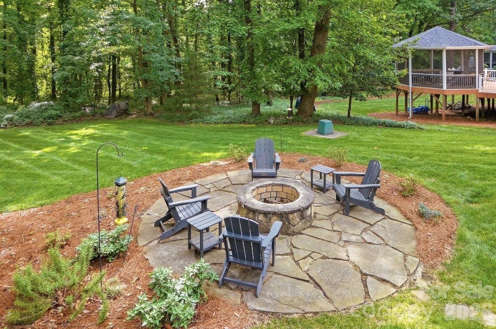 9918 Providence Forest Lane Charlotte NC 28270