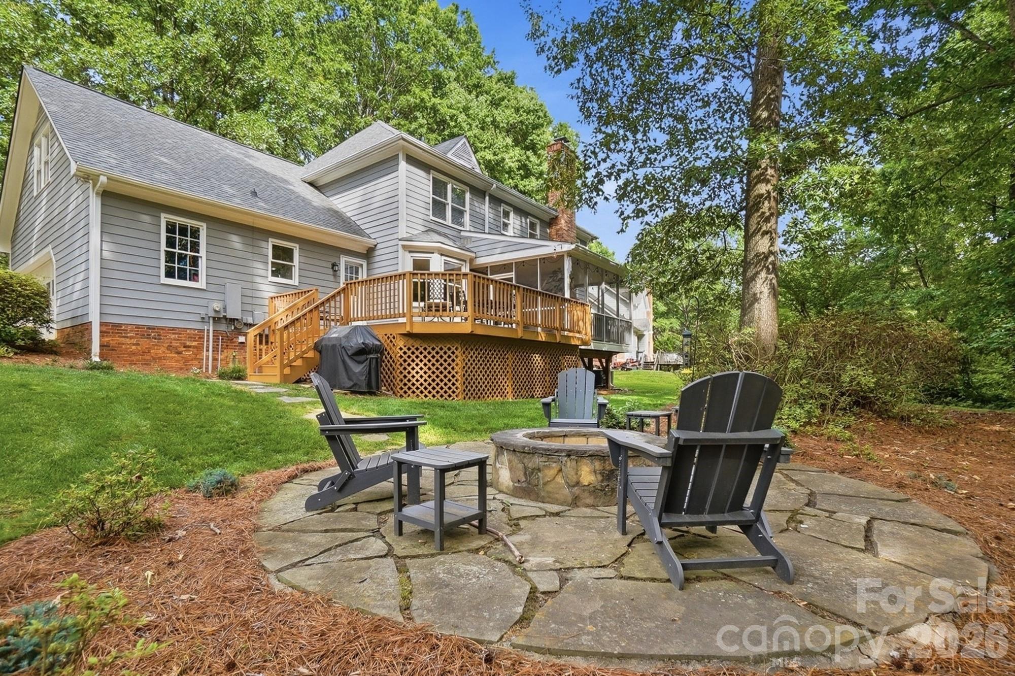 9918 Providence Forest Lane Charlotte NC 28270