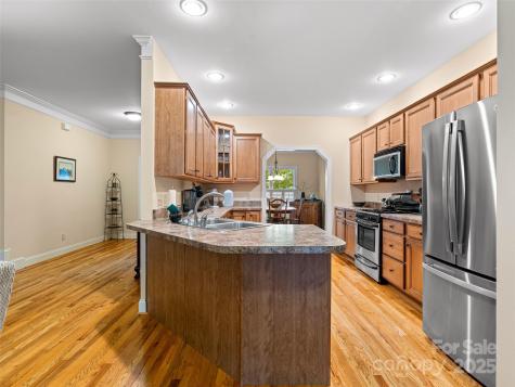 8 Amelia Court Arden NC 28704