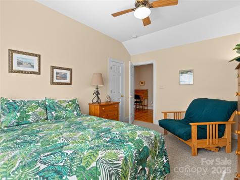 8 Amelia Court Arden NC 28704