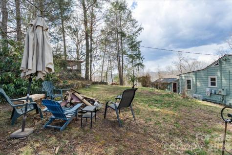 61 Hibriten Drive Asheville NC 28801