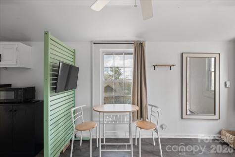 61 Hibriten Drive Asheville NC 28801