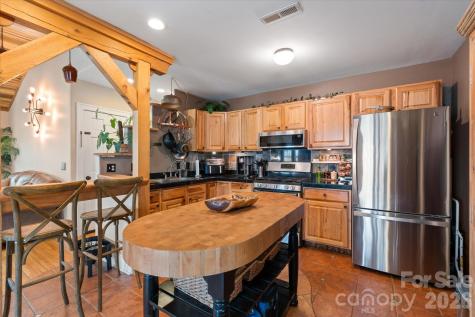 61 Hibriten Drive Asheville NC 28801