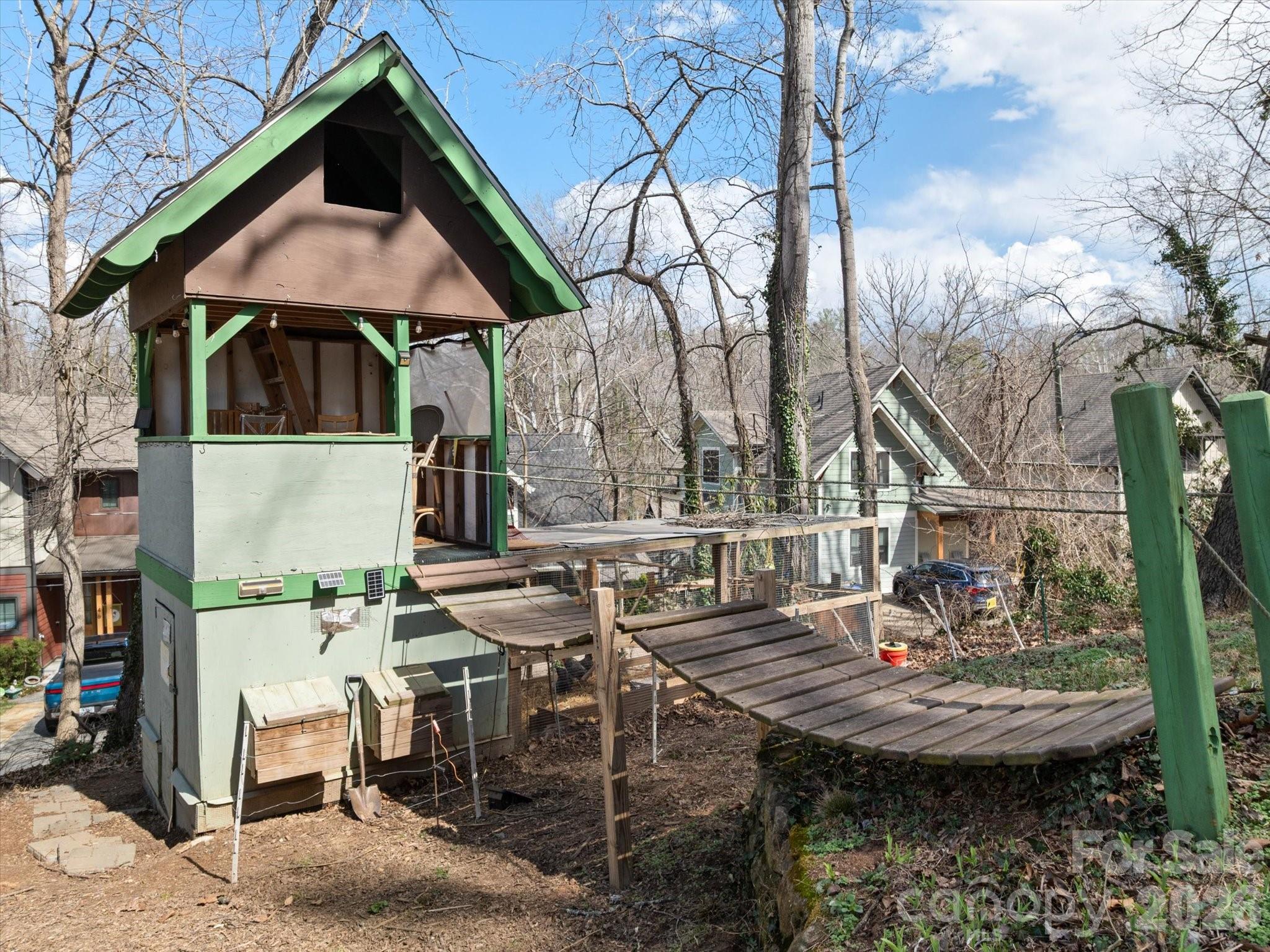 61 Hibriten Drive Asheville NC 28801