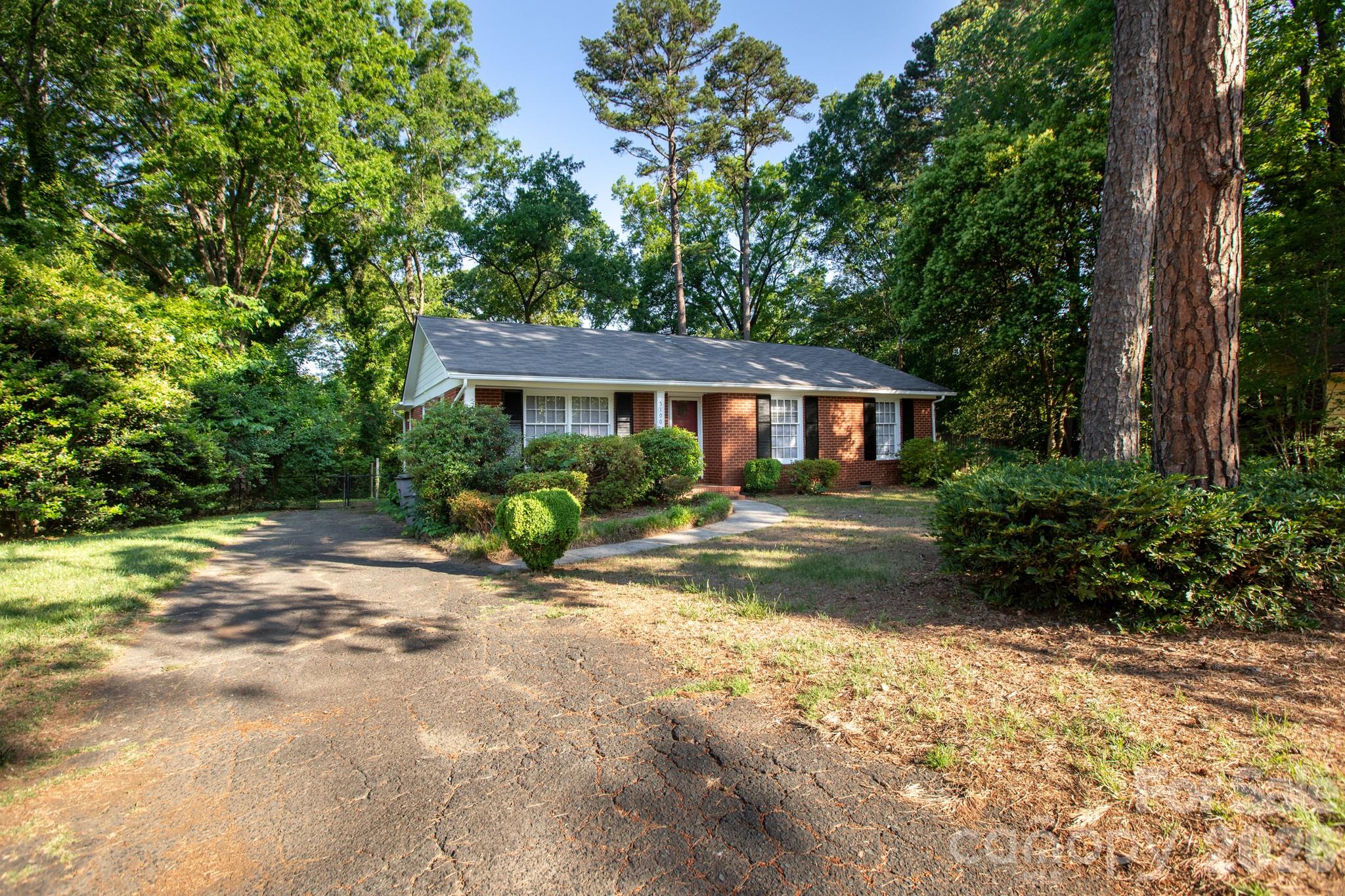 5100 Kimwood Place Charlotte NC 28205