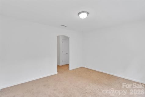 8214 Aspen Court Charlotte NC 28227