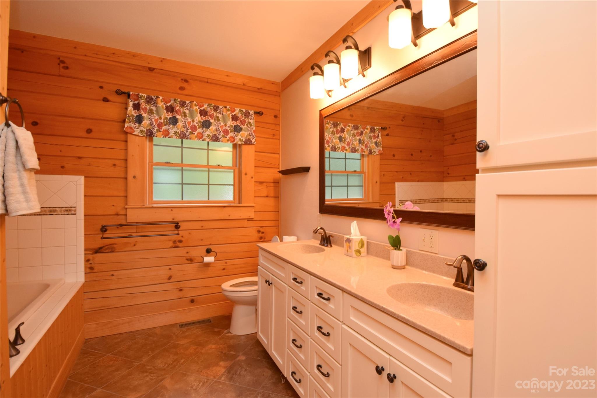 164 Apple Farm Road Bakersville NC 28705