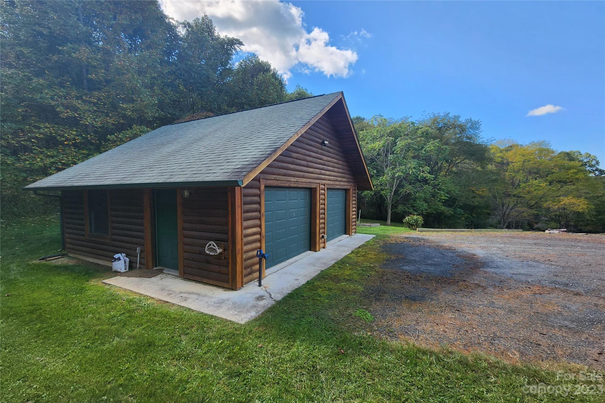 164 Apple Farm Road Bakersville NC 28705