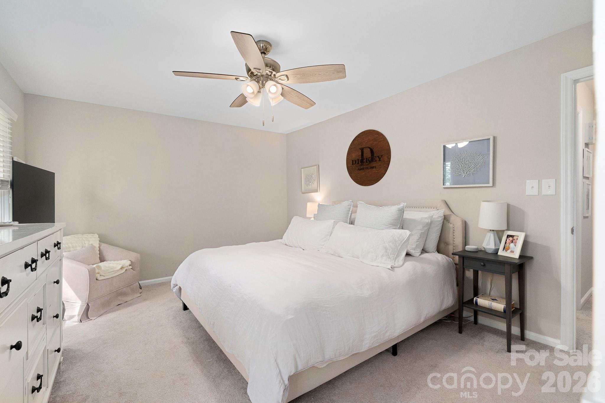 8124 Red Cap Lane Charlotte NC 28270