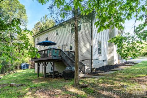 8124 Red Cap Lane Charlotte NC 28270