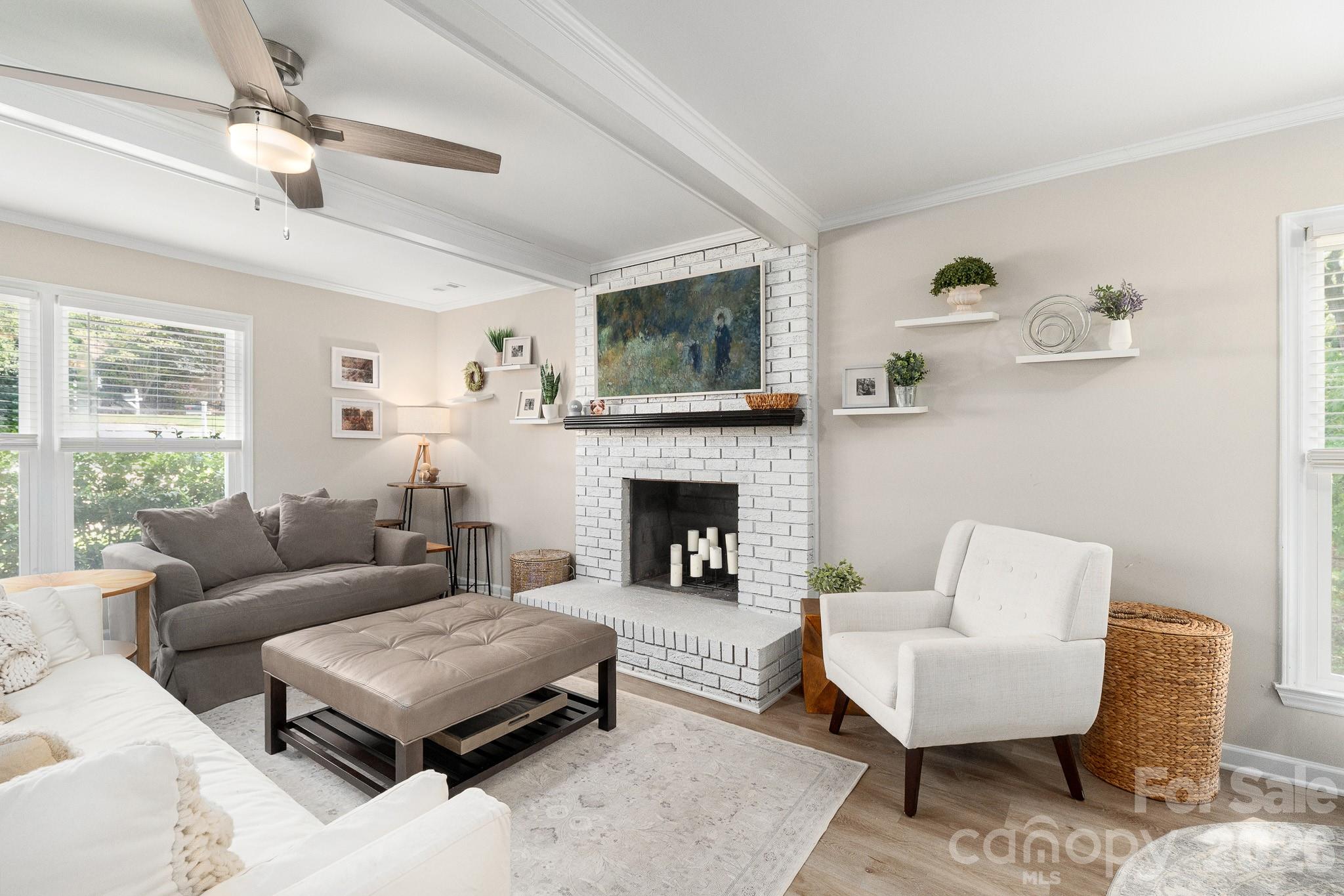 8124 Red Cap Lane Charlotte NC 28270