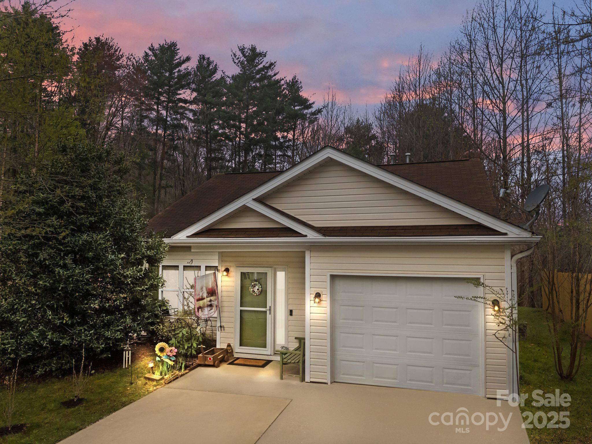 119 Paper Birch Avenue Asheville NC 28806