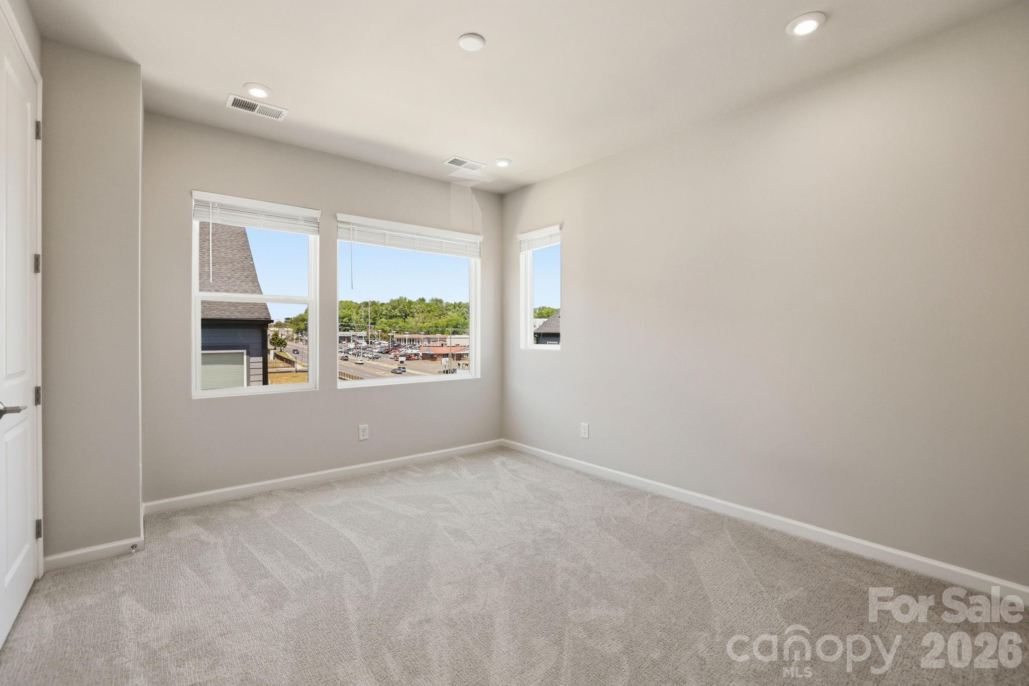 5525 Swaling Street Charlotte NC 28217