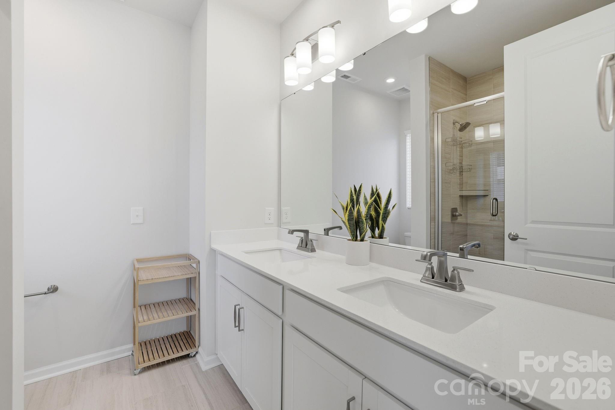 5525 Swaling Street Charlotte NC 28217