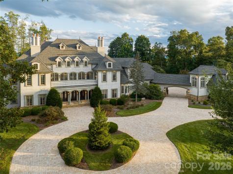316 S Braeside Court Asheville NC 28803