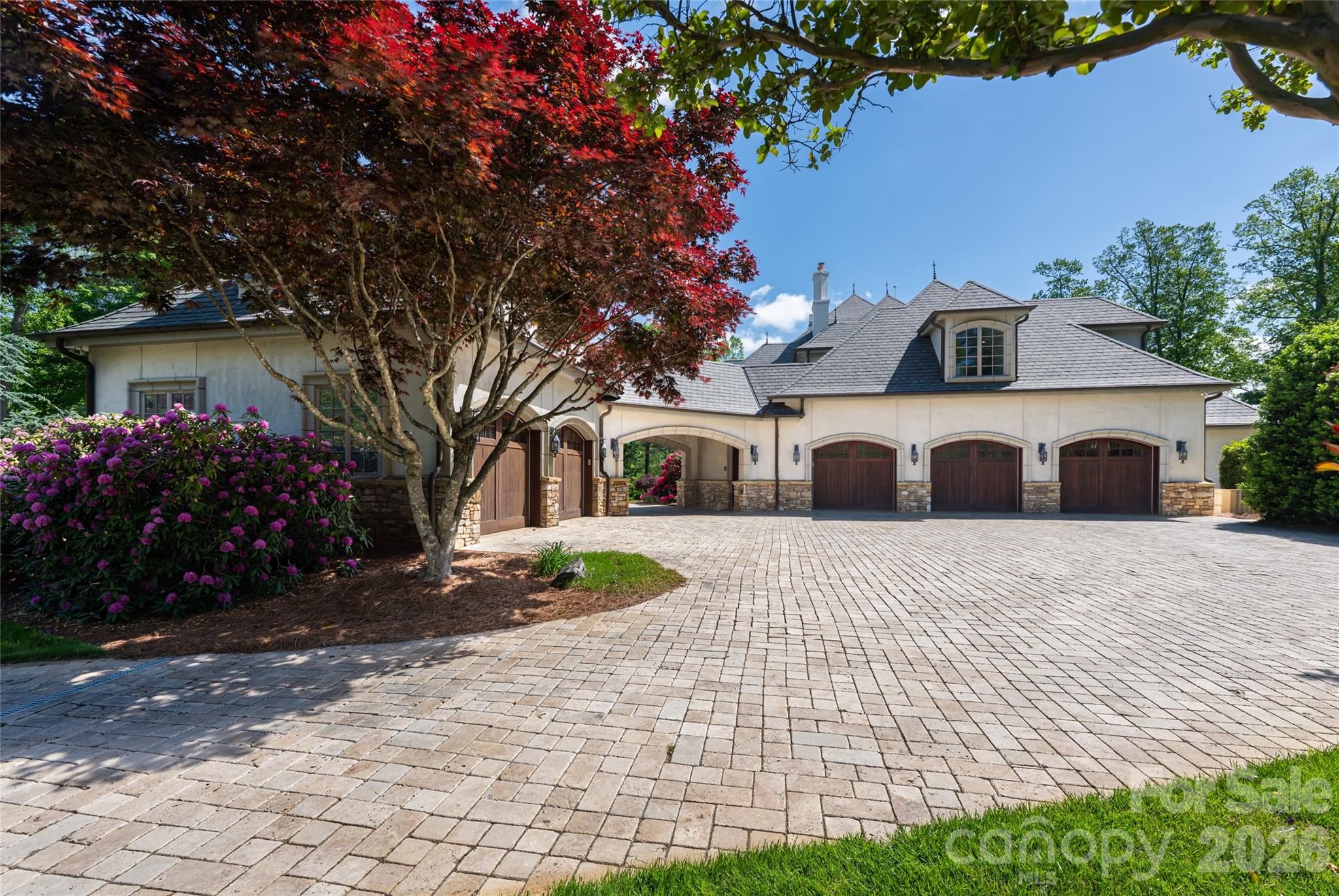316 S Braeside Court Asheville NC 28803