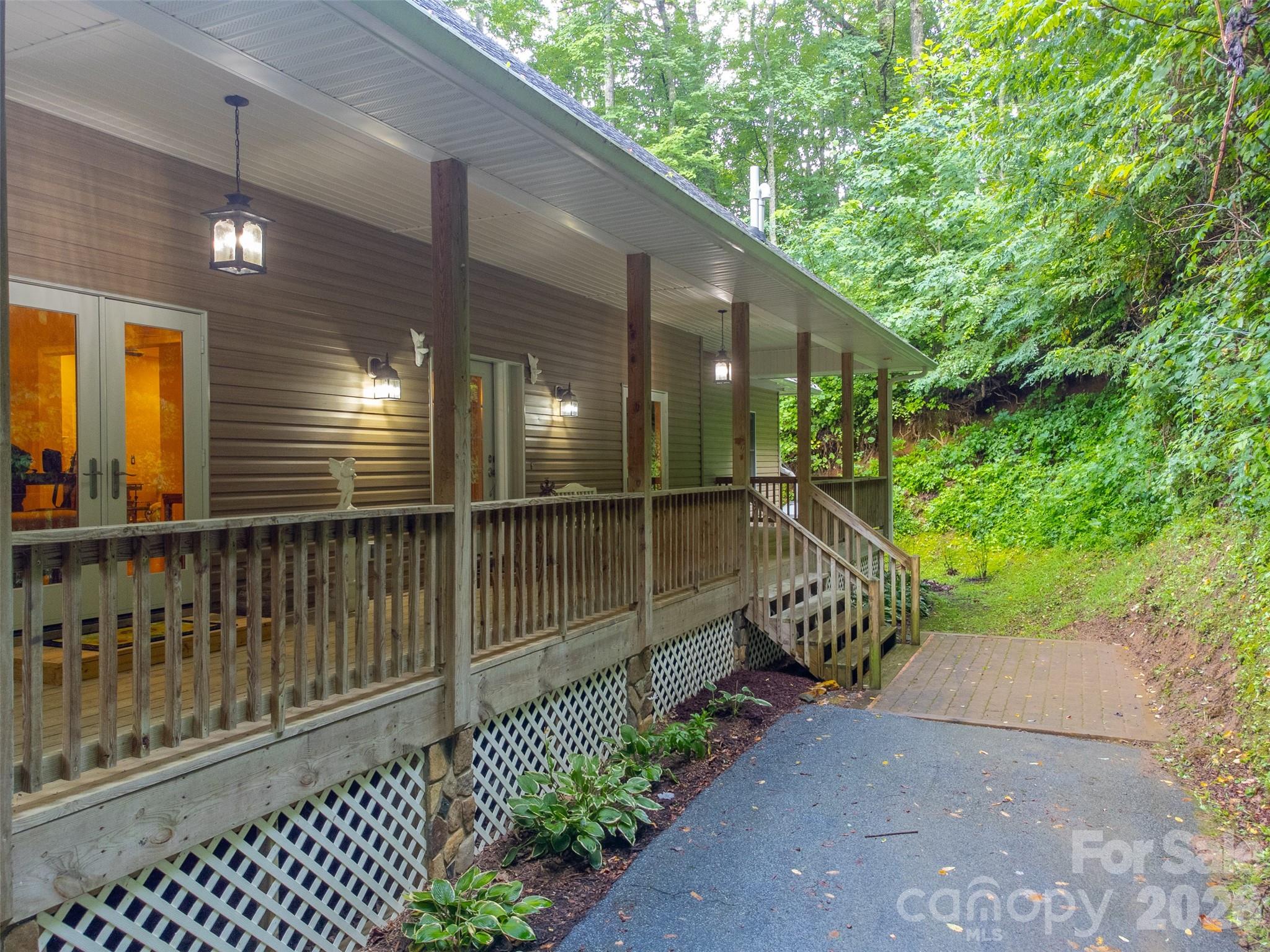 1838 Coman Road Franklin NC 28734
