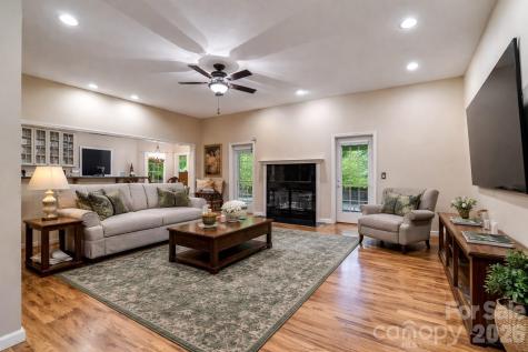 1838 Coman Road Franklin NC 28734