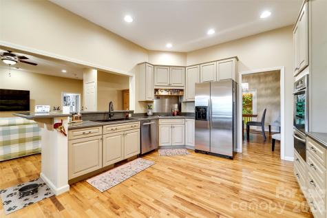 1838 Coman Road Franklin NC 28734