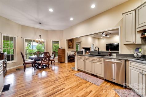 1838 Coman Road Franklin NC 28734