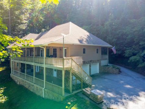 1838 Coman Road Franklin NC 28734