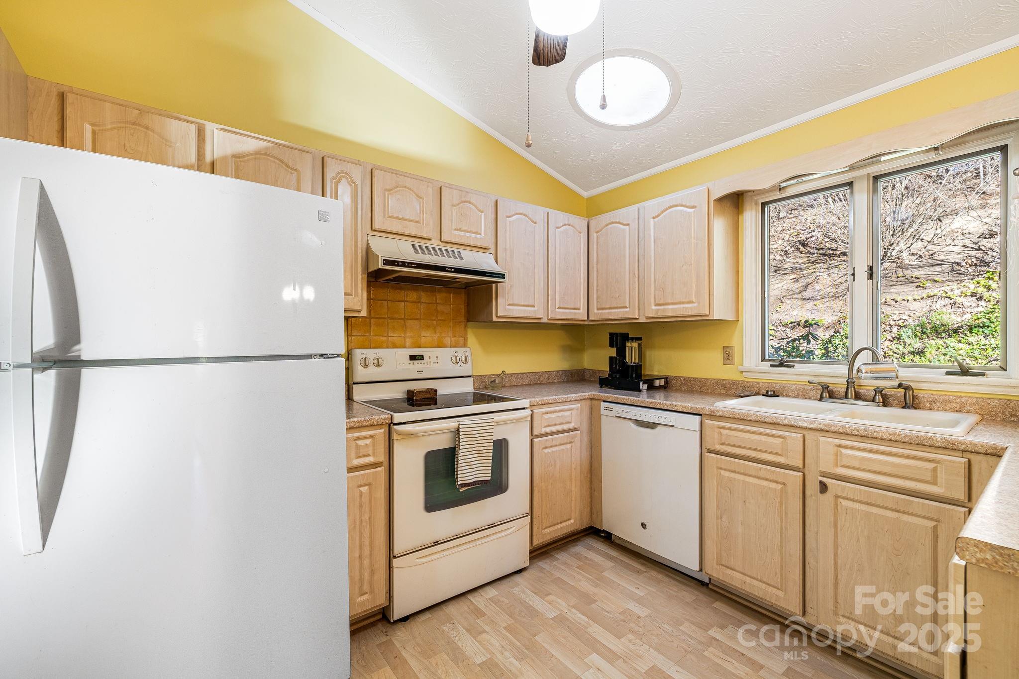 31 Covewood Road Asheville NC 28805