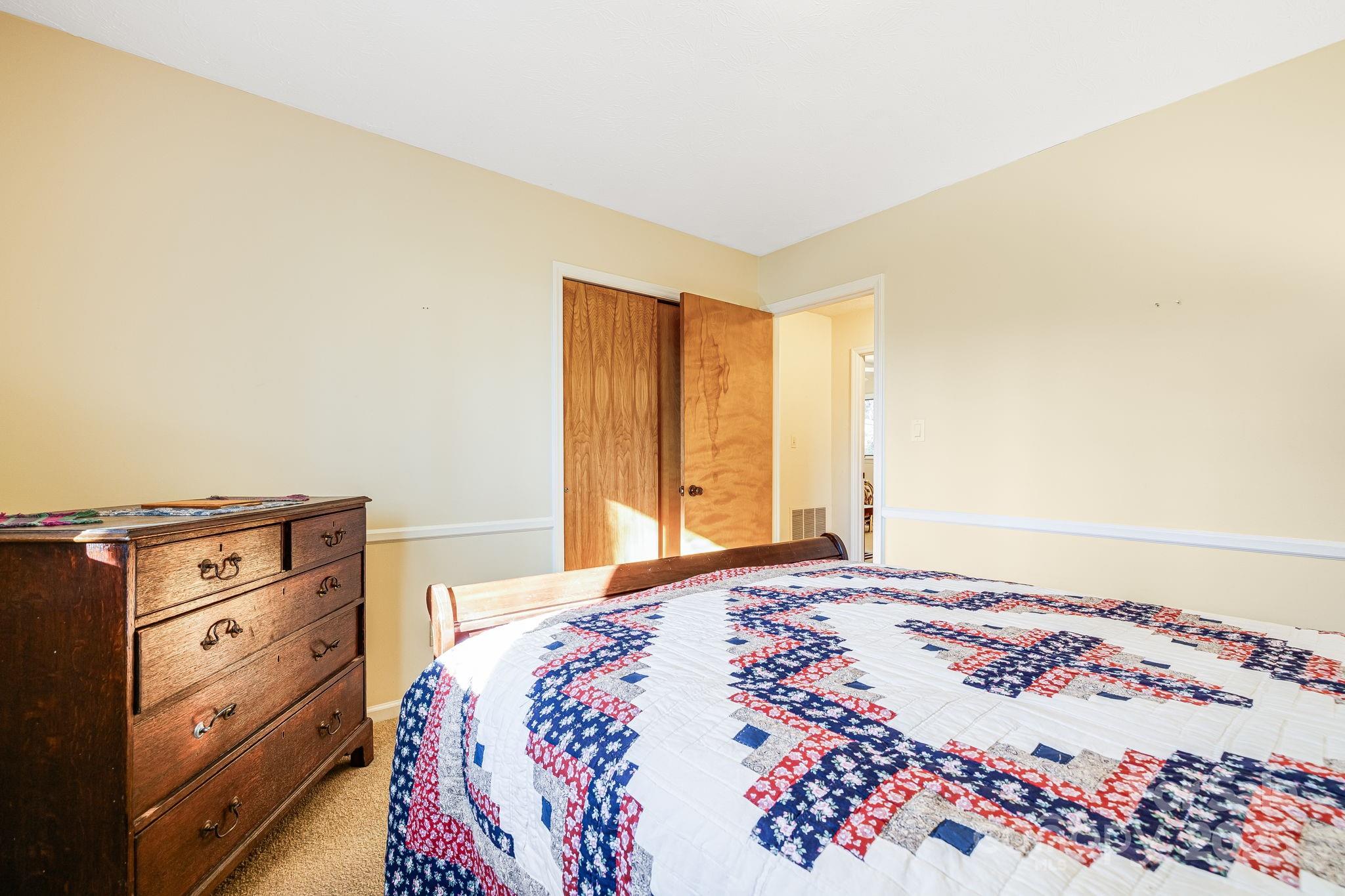 31 Covewood Road Asheville NC 28805