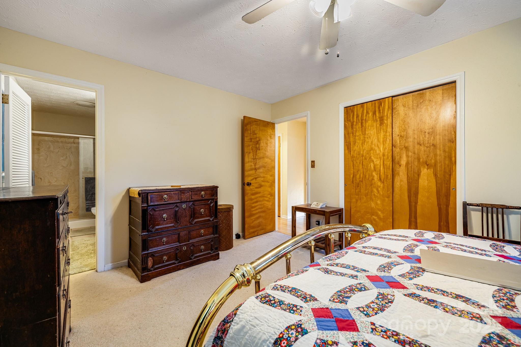 31 Covewood Road Asheville NC 28805