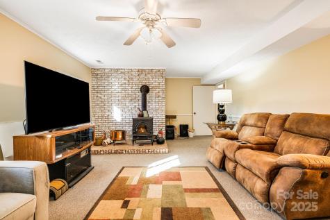 31 Covewood Road Asheville NC 28805