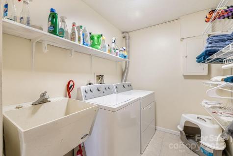 31 Covewood Road Asheville NC 28805