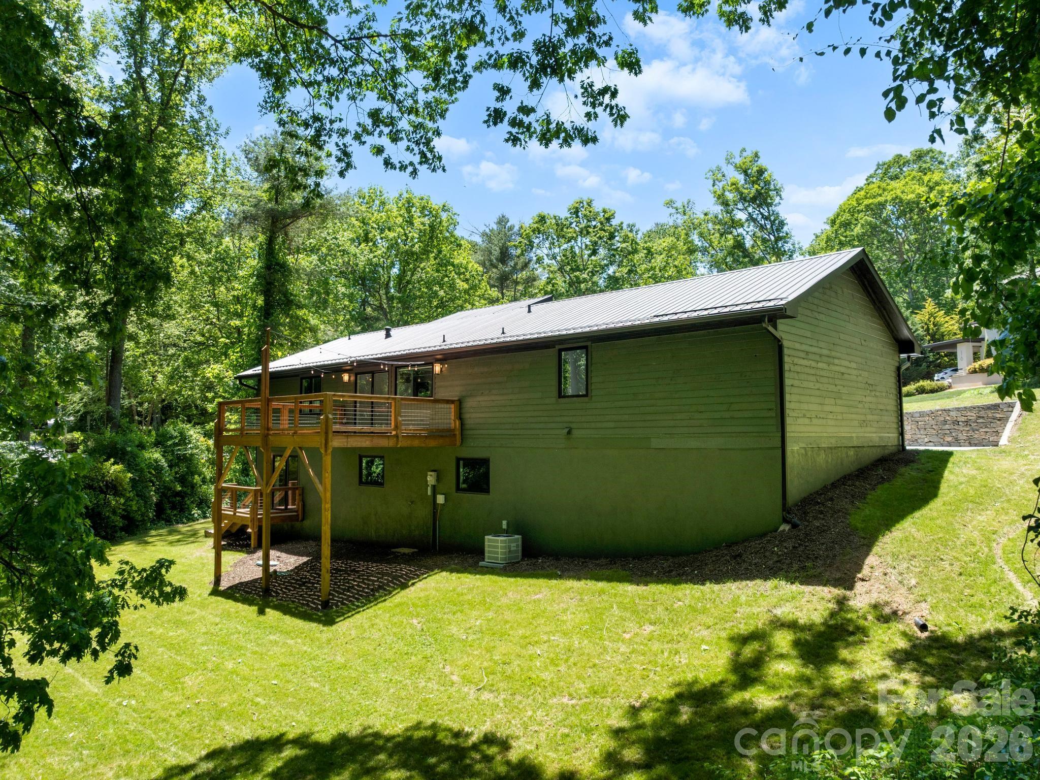 17 Muirfield Drive Arden NC 28704
