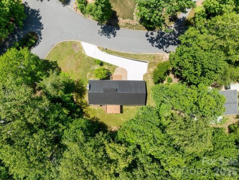 17 Muirfield Drive Arden NC 28704