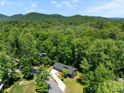 17 Muirfield Drive Arden NC 28704